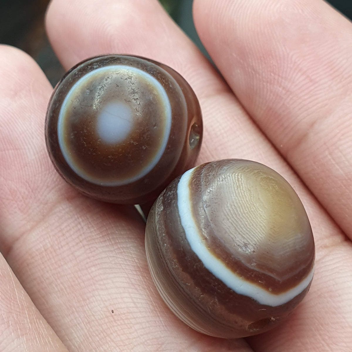 Lot de 2 perles vintage Agate œil Suliemani de l'Himalaya