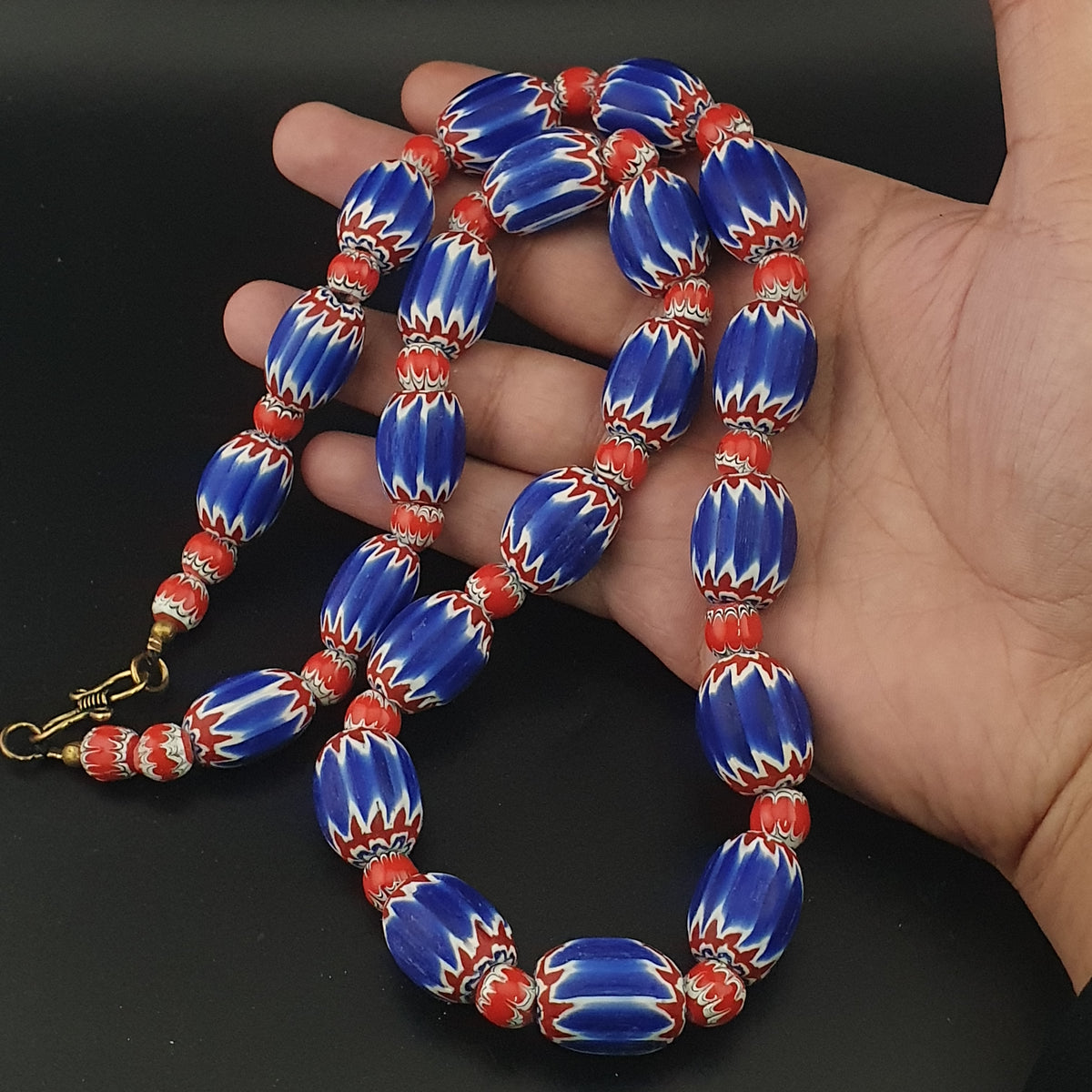 Vintage Venetian Style Chevron Tade Glass Beads Necklace