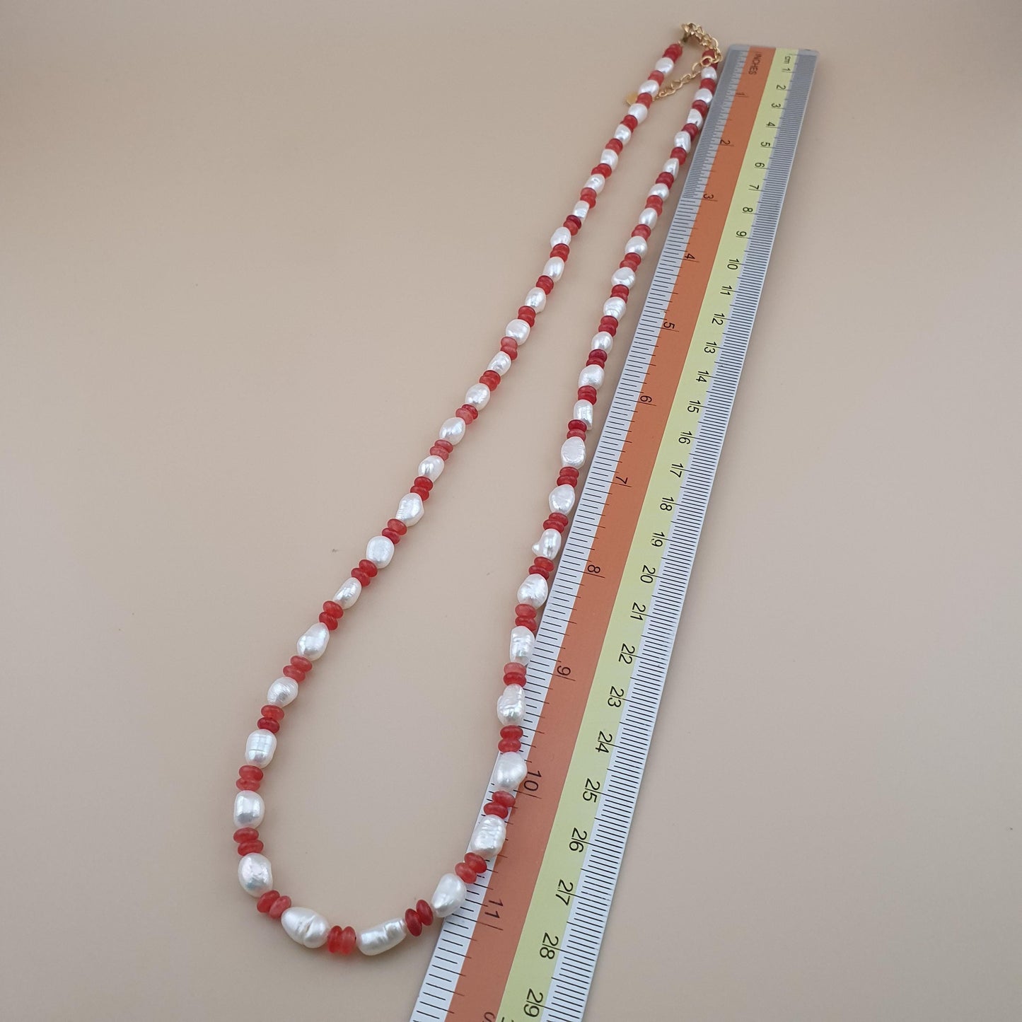 Delicate Freshwater Pearl and Rose Quartz Beads Necklace