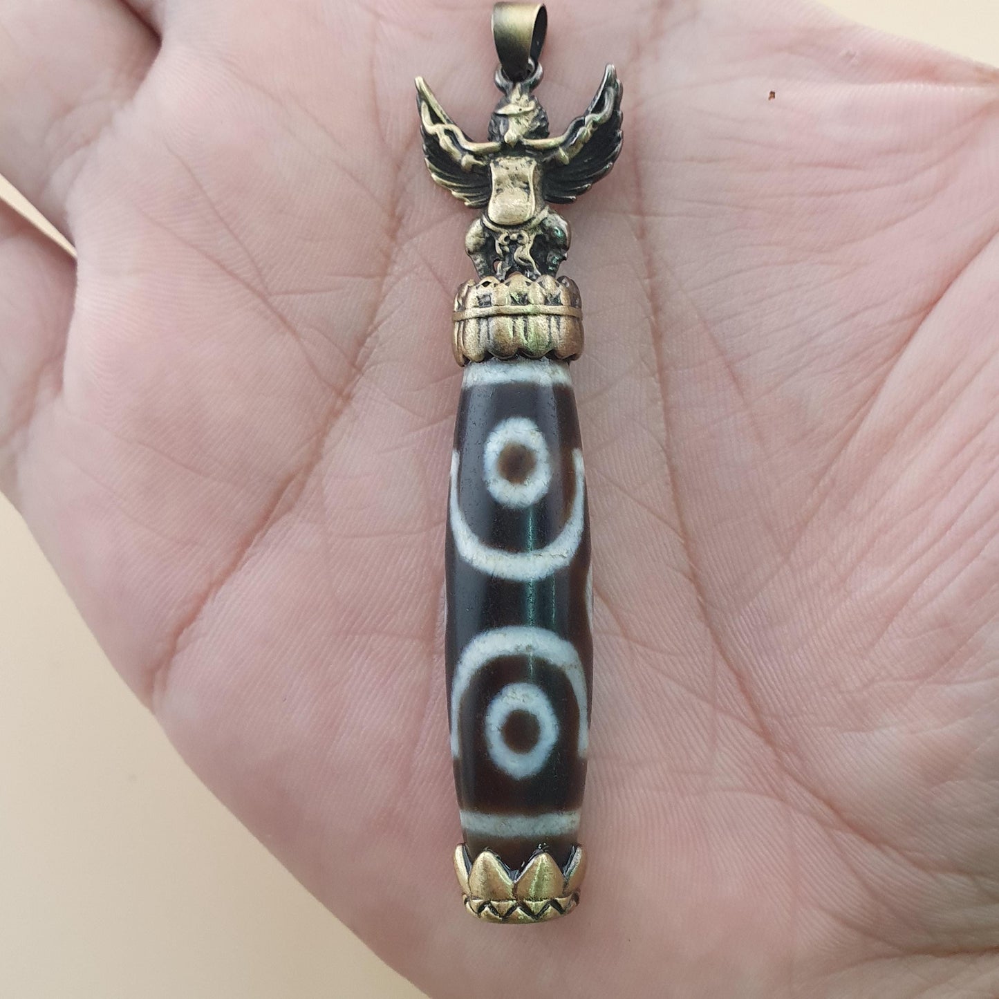 Vintage 6 Augen Himalaya Tibet Achatperle Messing Anhänger