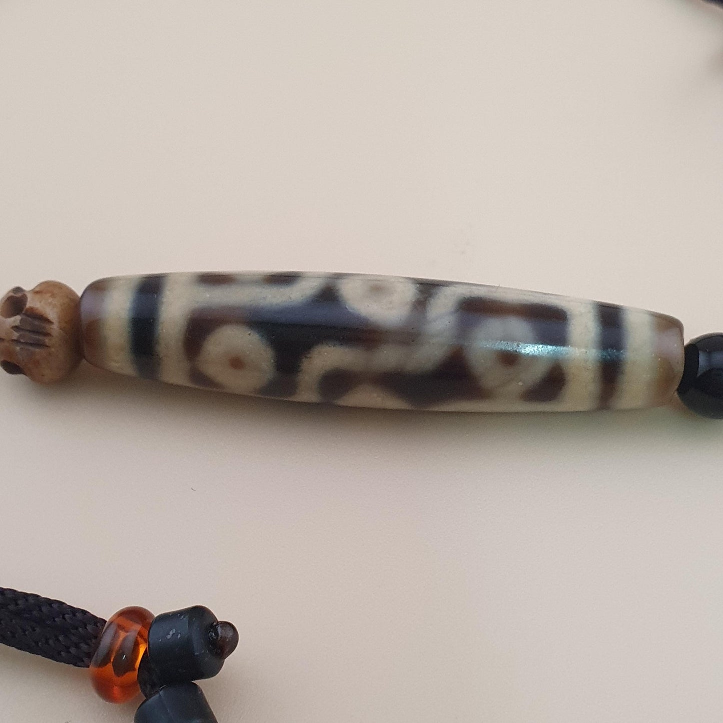 Vintage Himalayan Tibetan 9 Eyes Agate Bead Amulet