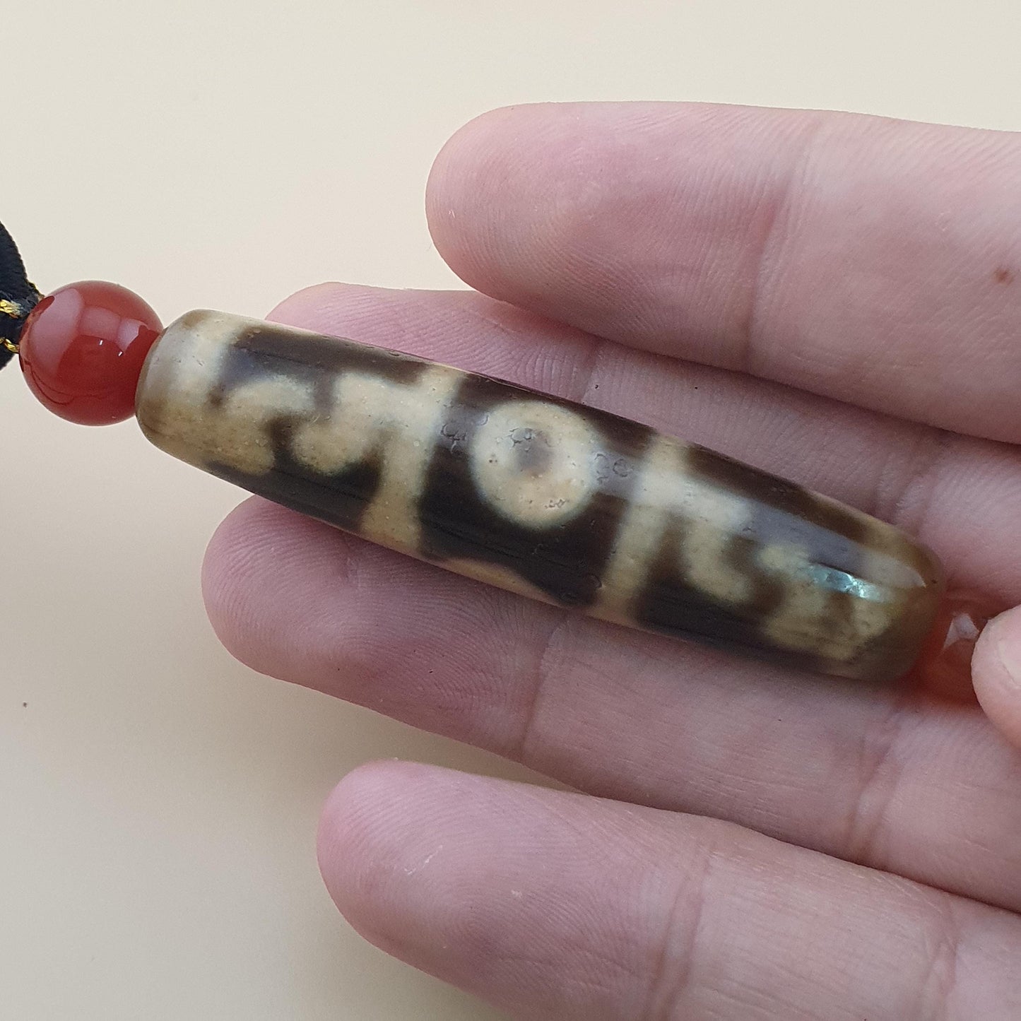 Vintage 3 Eyes Unique Pattern Himalayan Tibetan Agate Dzi Bead Amulet