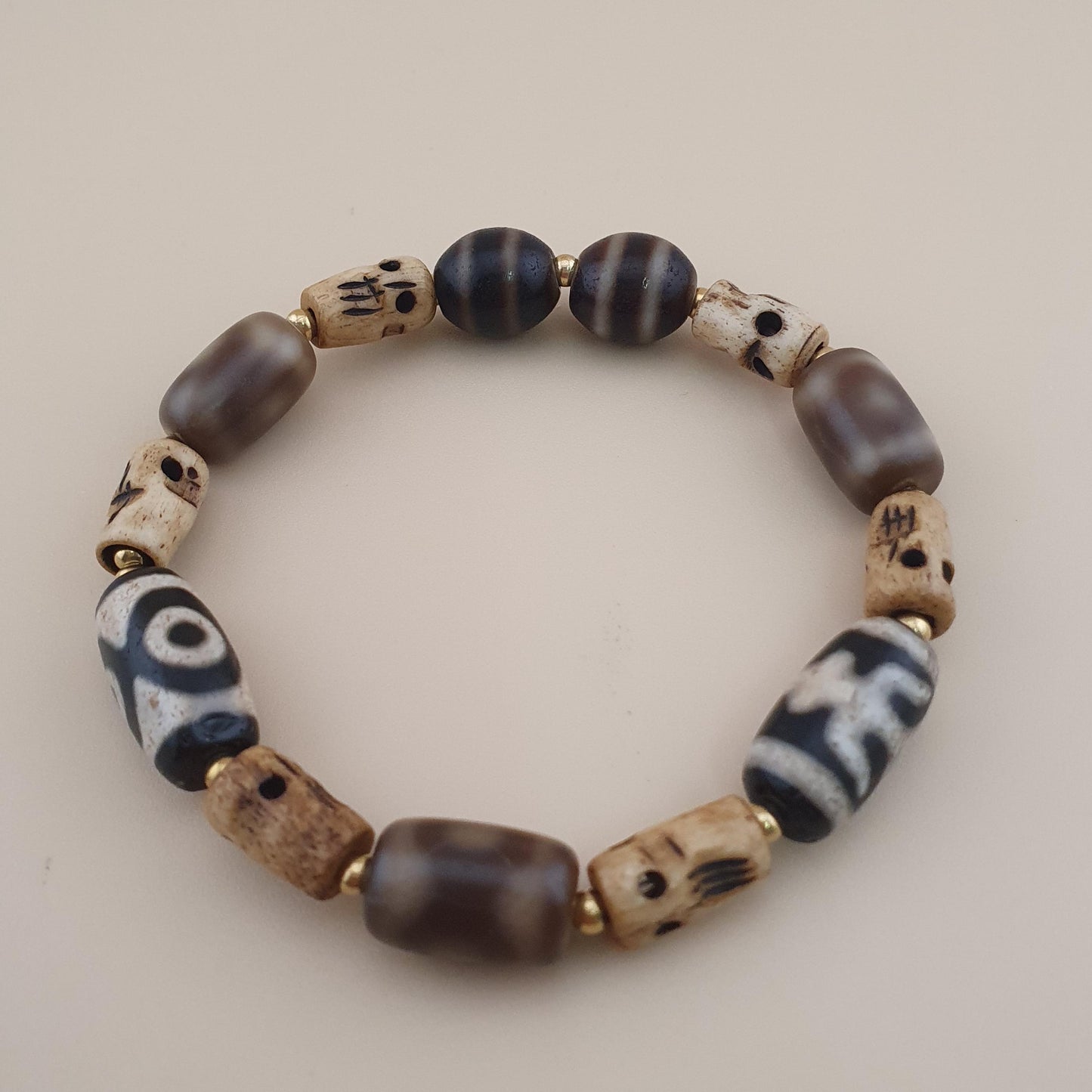 Vintage 2 Eyes Himalayan Tibetan Agate & Unique Pattern Agate Beads Bracelet