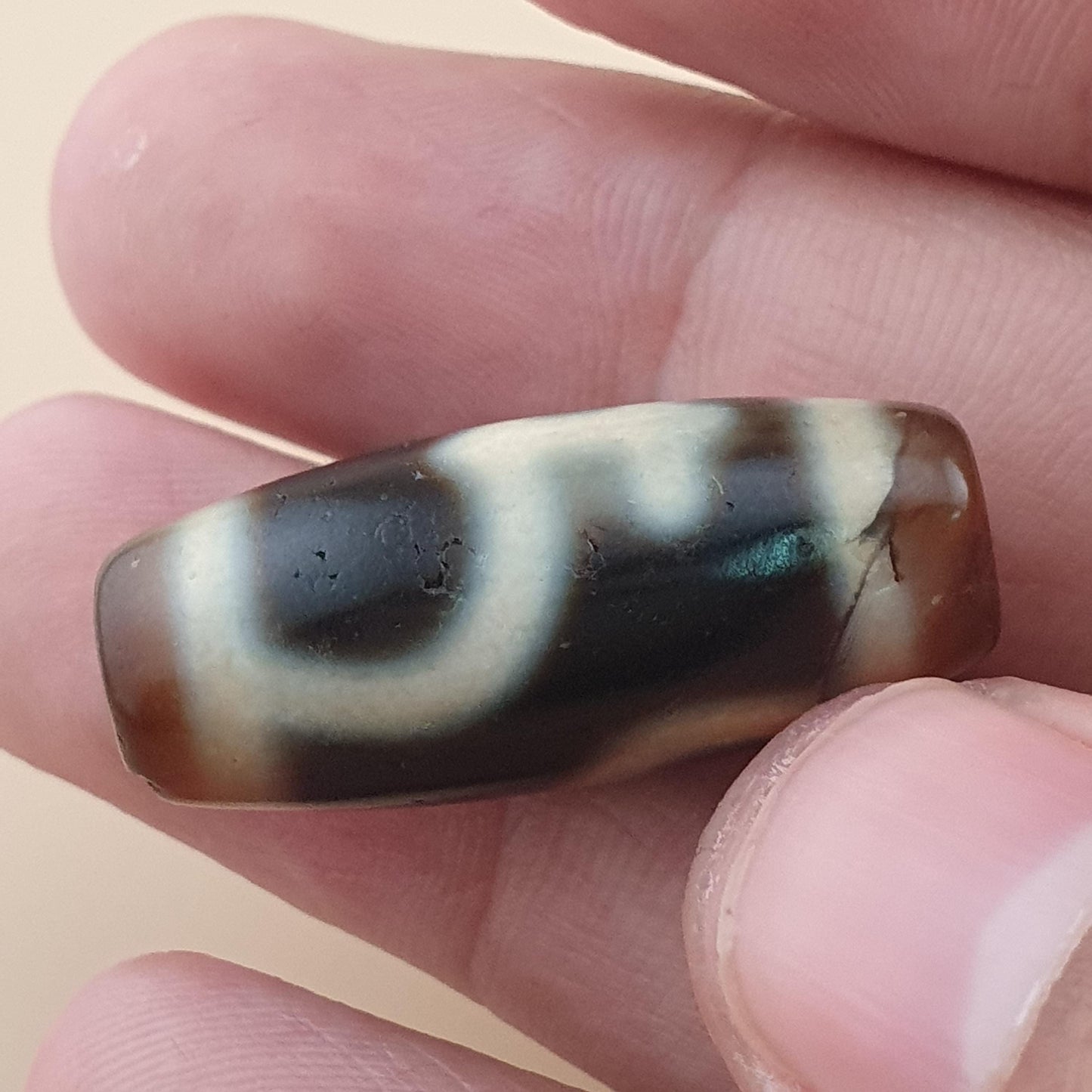 Vintage Treasure Vase Pattern Himalayan Tibetan Agate Dzi Bead Amulet