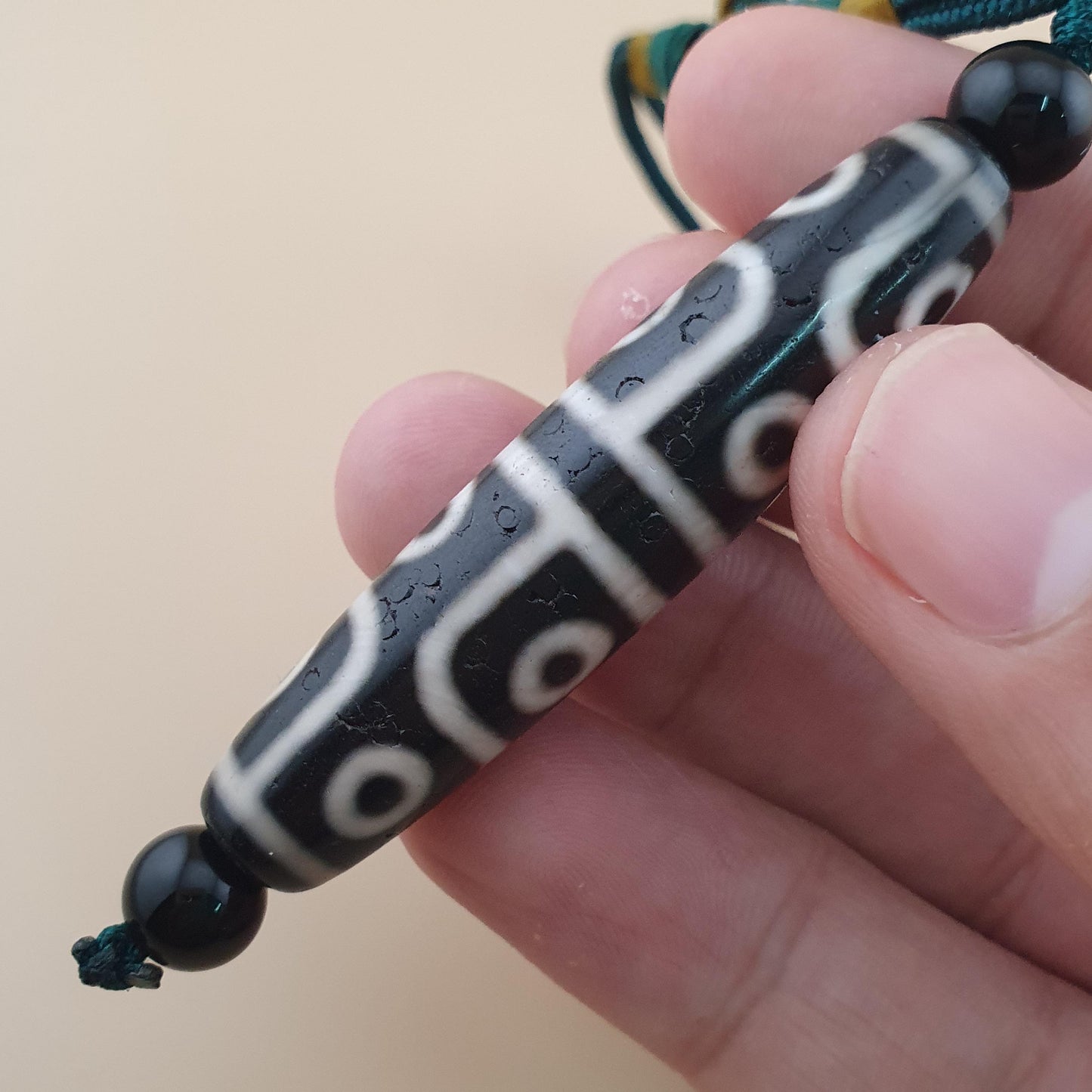 Antike Himalaya-Tibetische 12-Augen-Achat-Dzi-Perlen-Amulett-Halskette