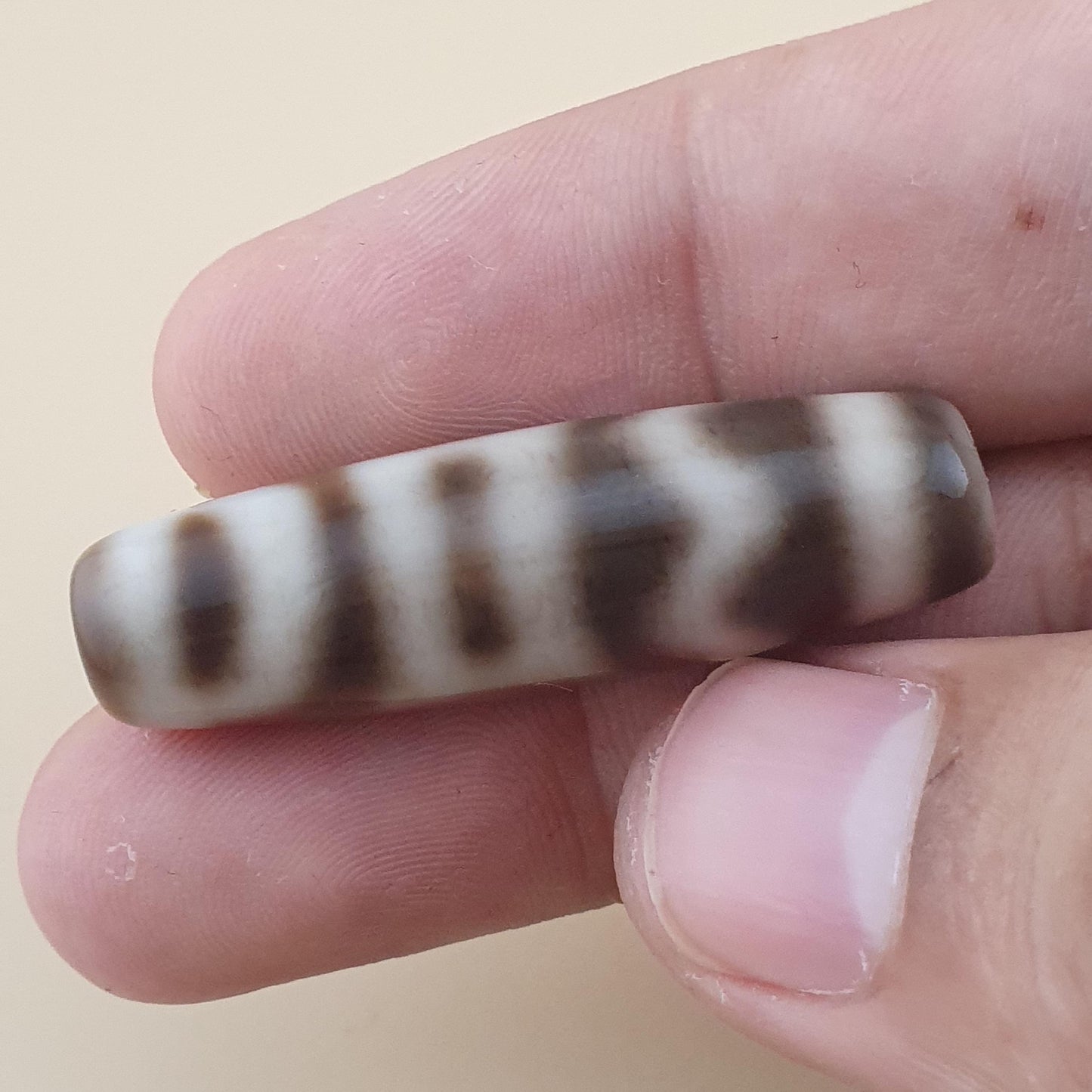 Vintage Earth & Sky and Chain link Pattern Himalayan Tibetan Agate Bead Amulet