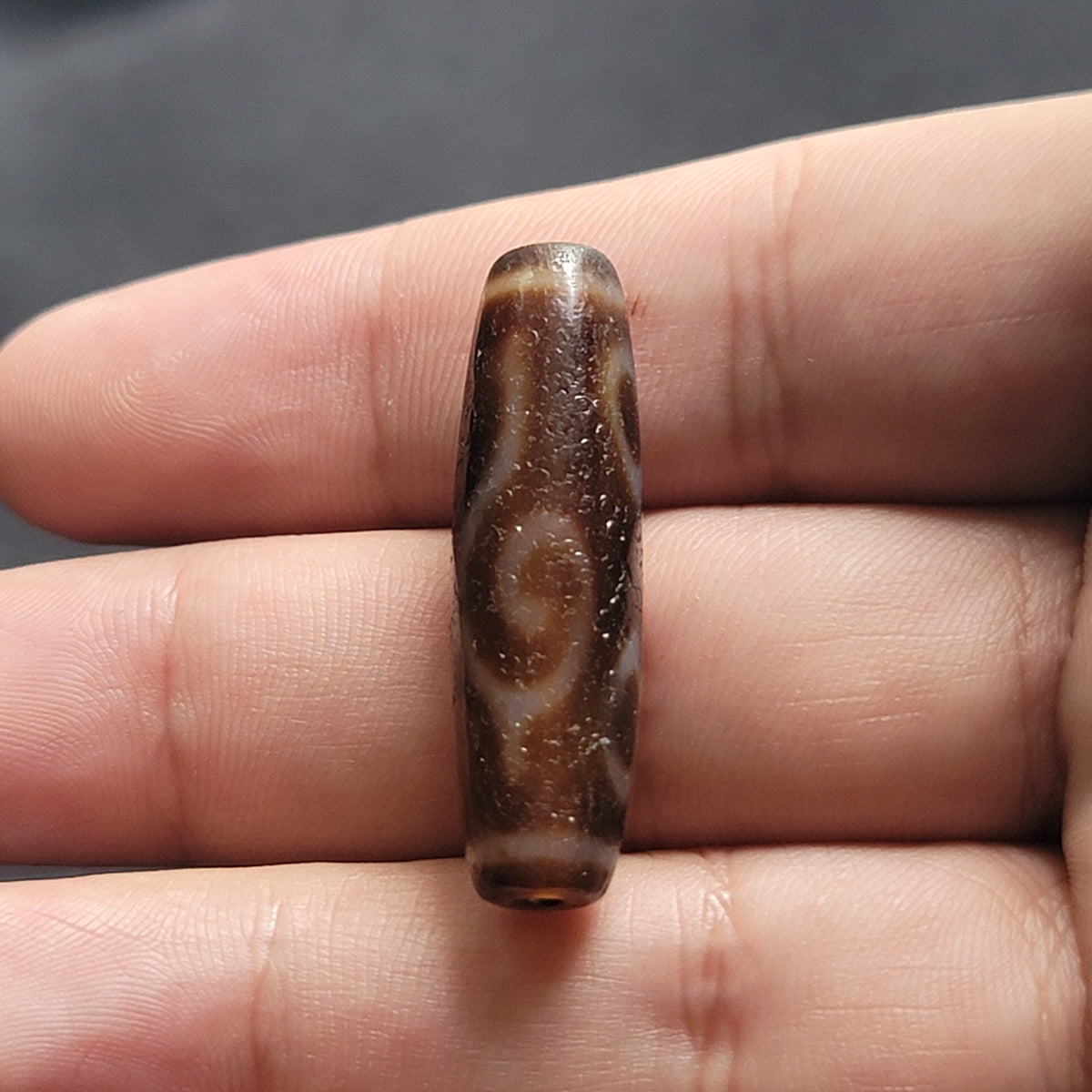 Perle d'Agate Tibétaine Népalaise Amulette 4 Yeux Motif Vintage