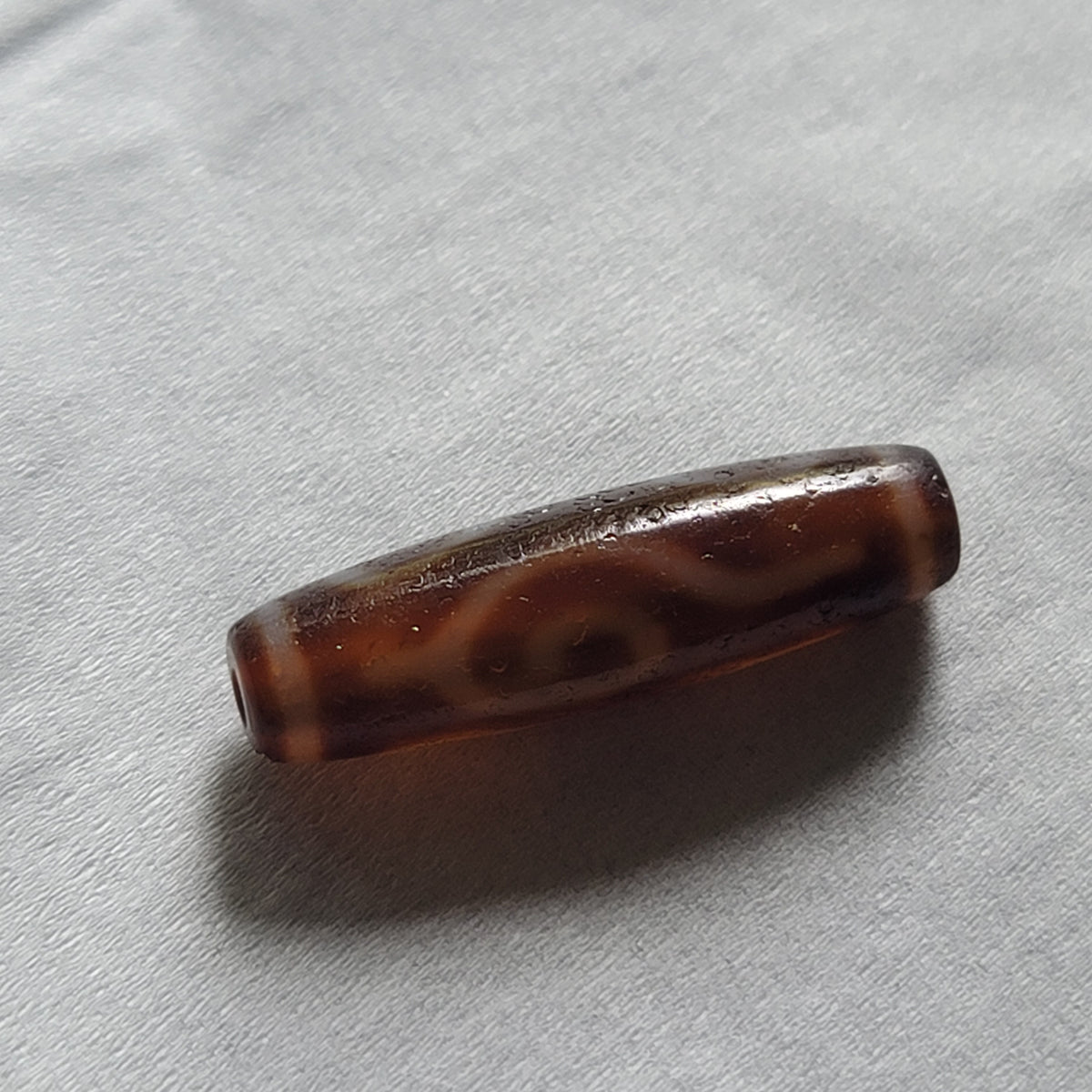 Perle d'Agate Tibétaine Népalaise Amulette 4 Yeux Motif Vintage