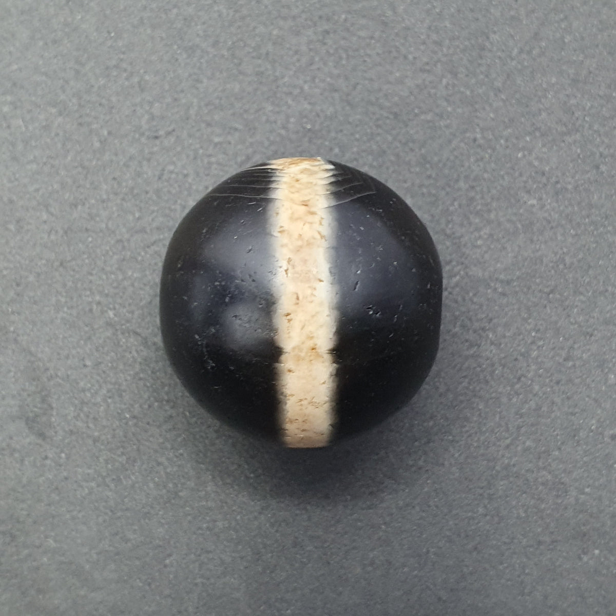 Suliemani Eye 1 Line Rare Himalayan Anituqe Agate Bead Amulet