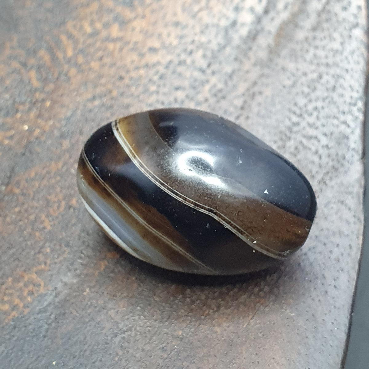 Perle d'agate œil de Souleïmani de l'Himalaya vintage
