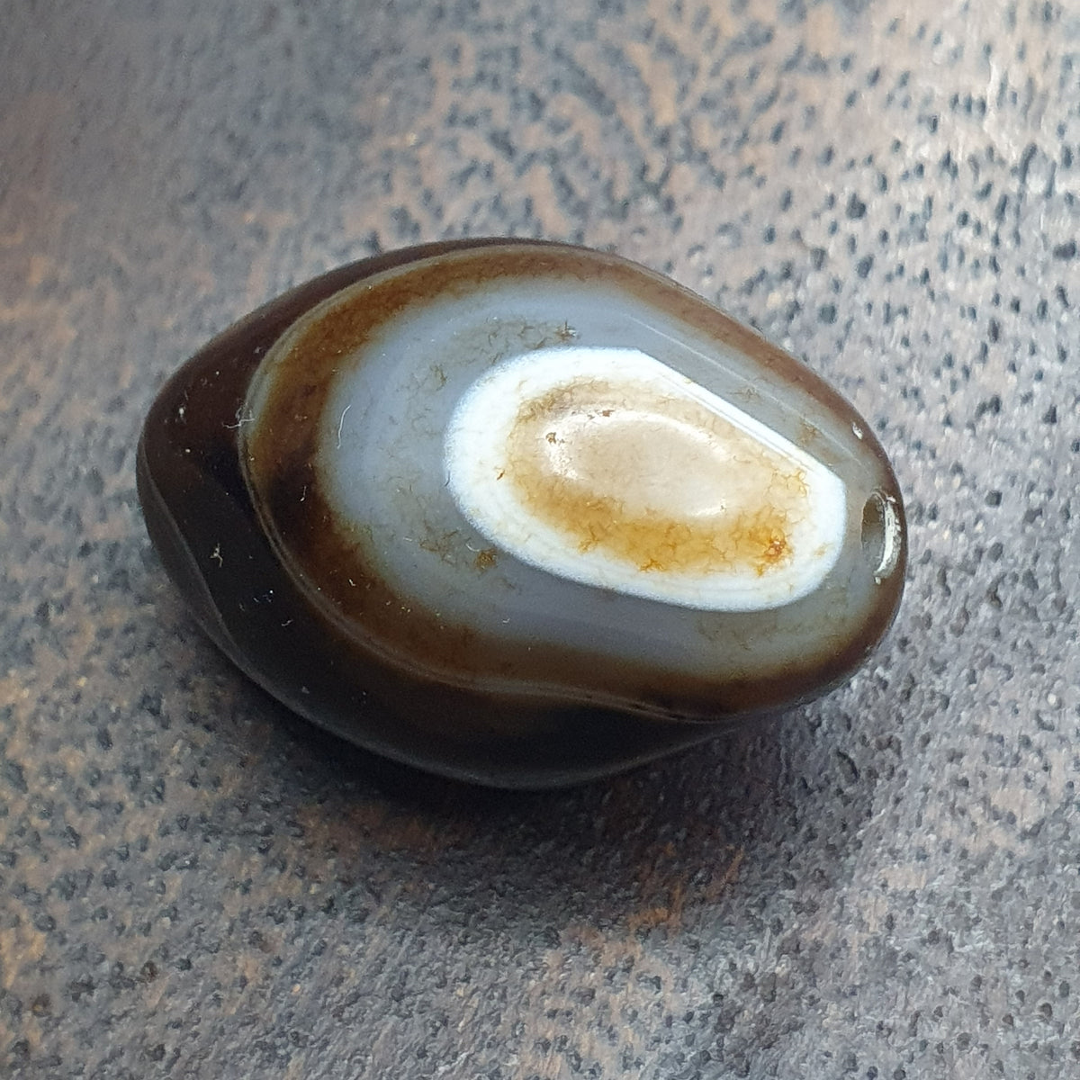Perle d'agate œil de Souleïmani de l'Himalaya vintage