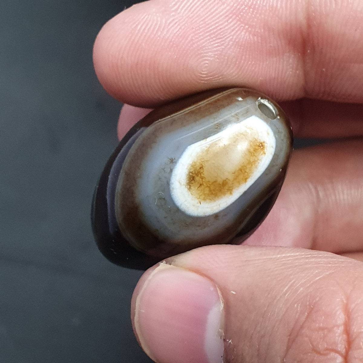 Perle d'agate œil de Souleïmani de l'Himalaya vintage