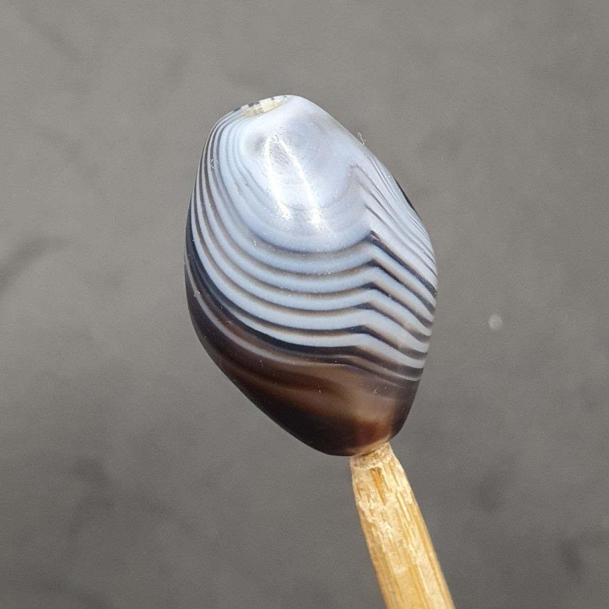 Lot vintage de 2 perles d'agate calcédoine