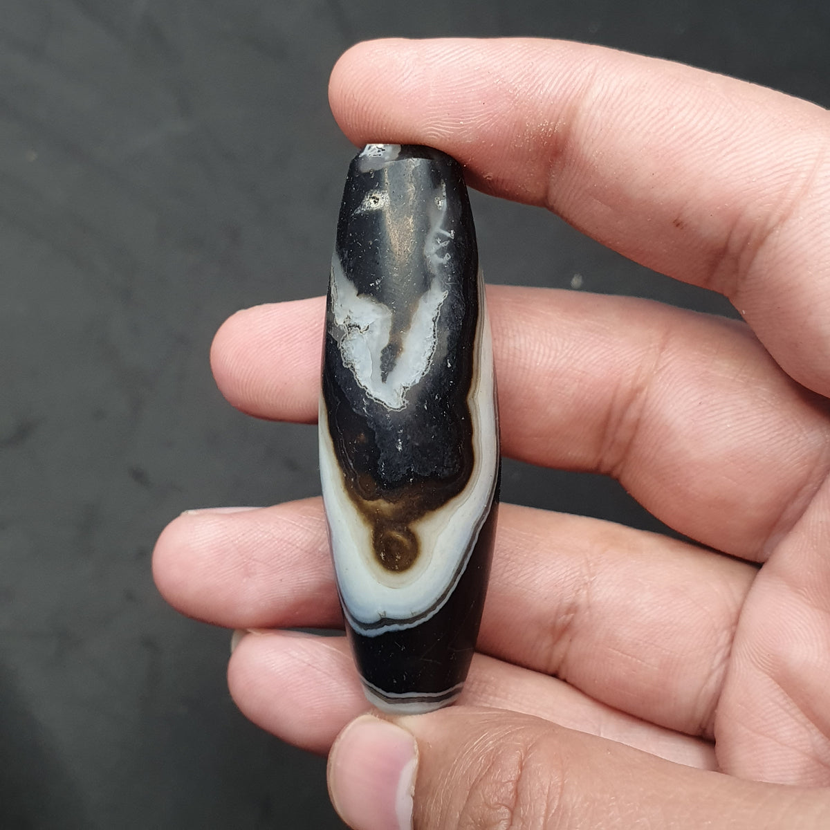 Perle unique vintage agate du Tibet de l'Himalaya à motifs