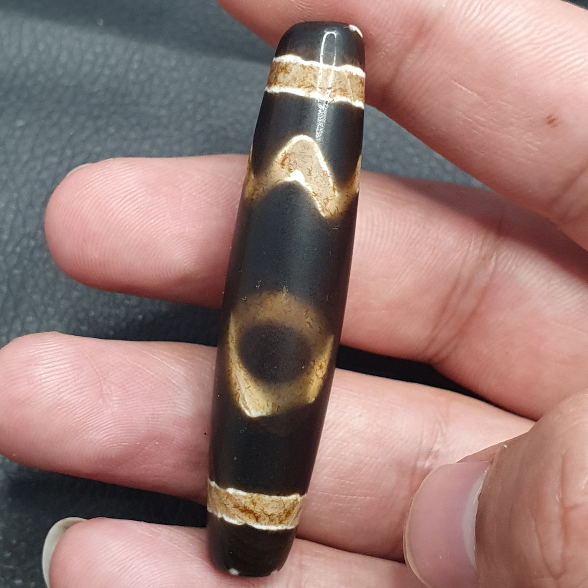 Amulette Perle Dzi en Agate Tibétaine de l'Himalaya Vintage