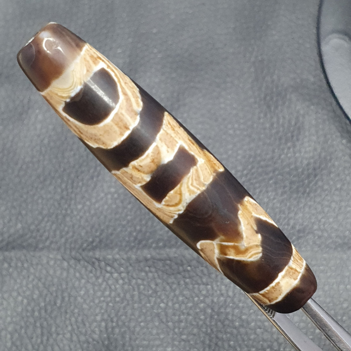 Amulette Perle Dzi en Agate Tibétaine de l'Himalaya Vintage