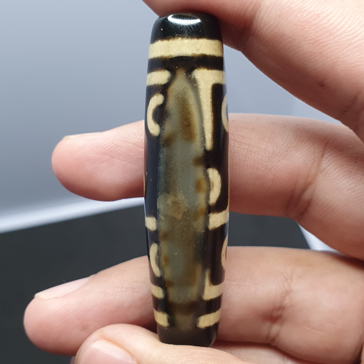Amulette tibétaine de perle Dzi en agate à 9 yeux de l'Himalaya