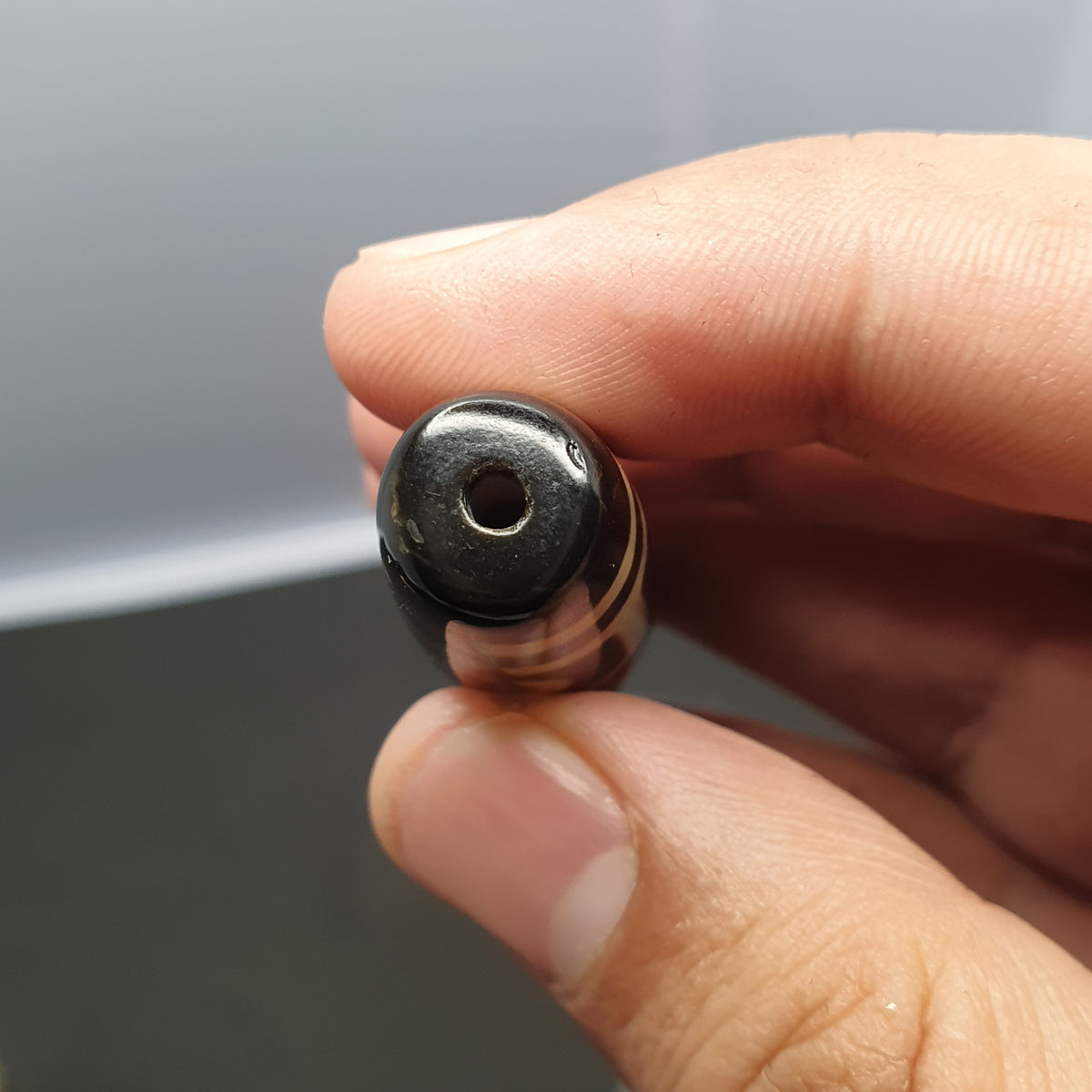 Amulette tibétaine de perle Dzi en agate à 9 yeux de l'Himalaya