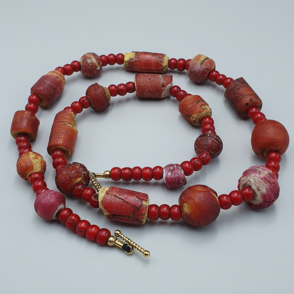 Collier de perles vénitiennes antiques Cœur Blanc rares