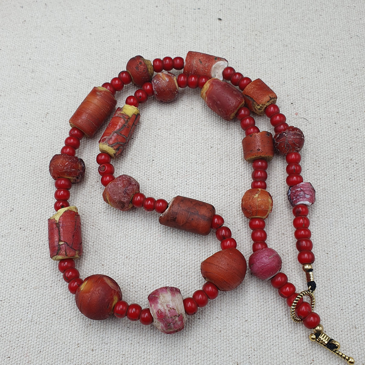 Collier de perles vénitiennes antiques Cœur Blanc rares