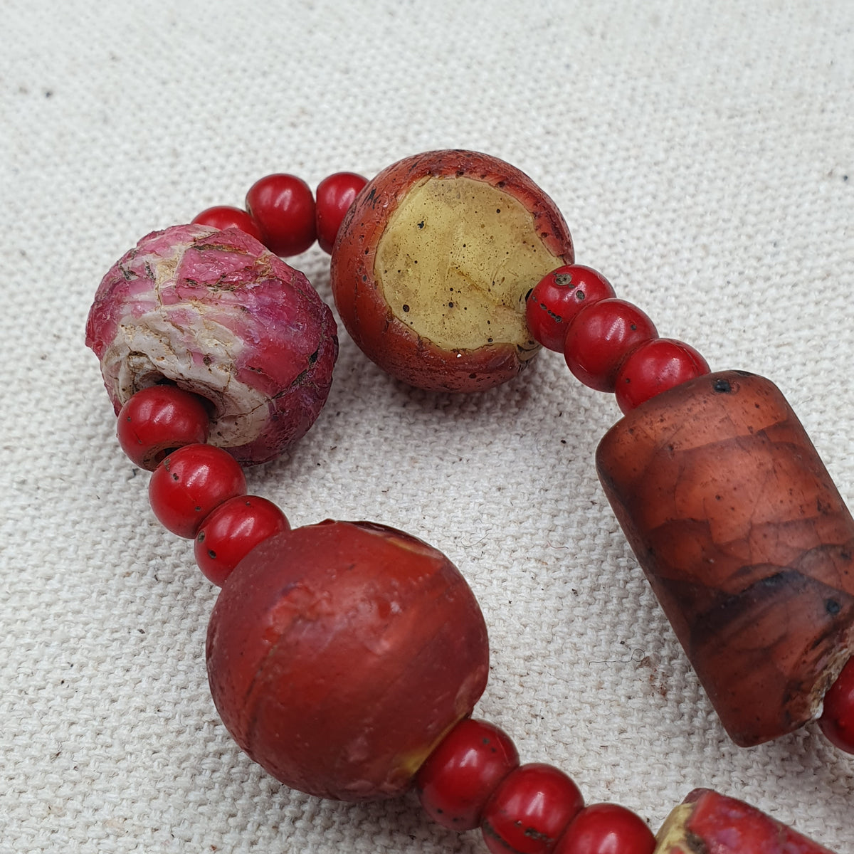 Collier de perles vénitiennes antiques Cœur Blanc rares