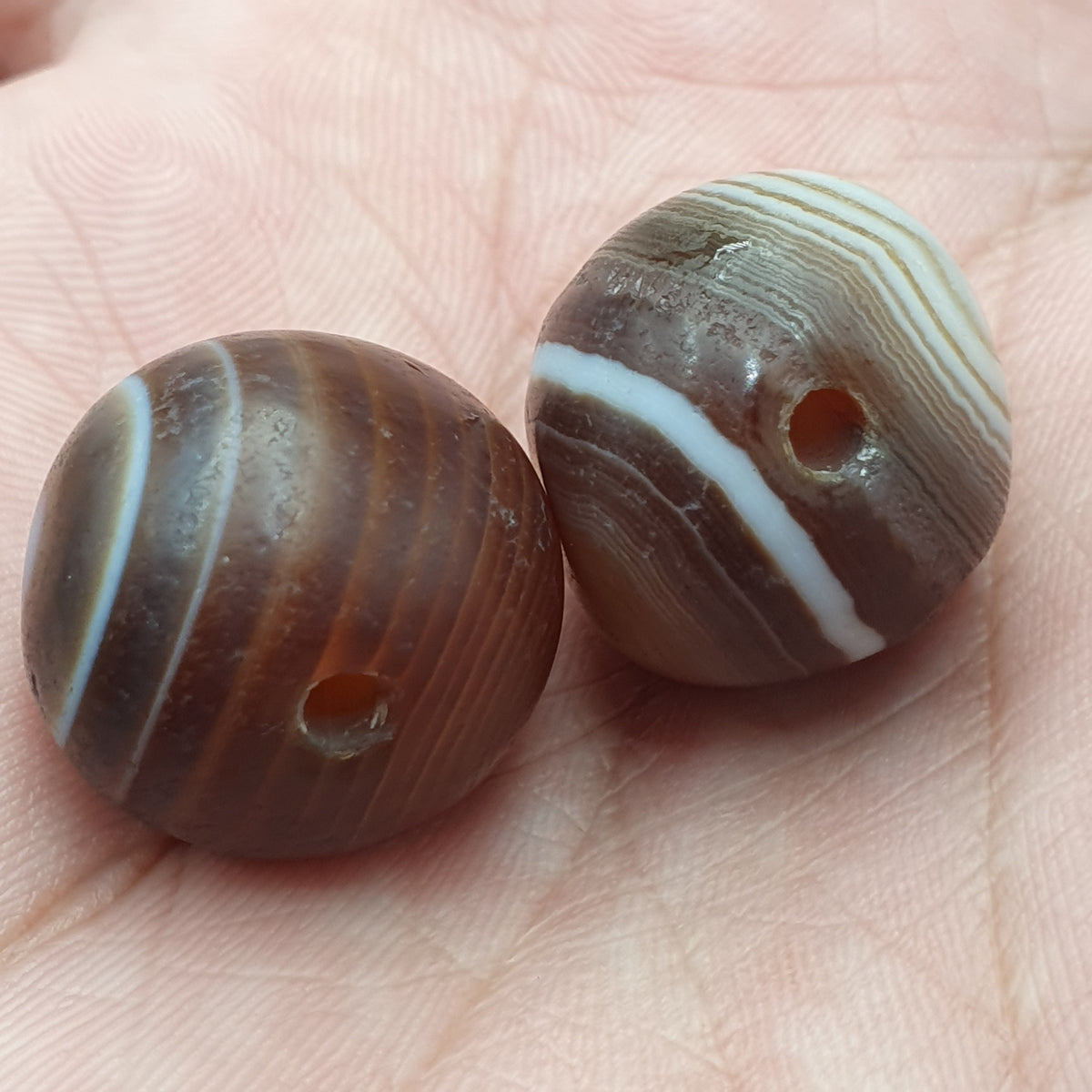 Lot de 2 perles vintage Agate œil Suliemani de l'Himalaya