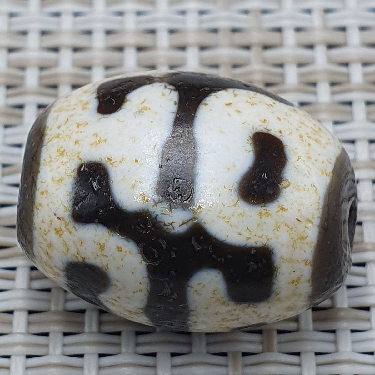 Perles d'agate tibétaines de l'Himalaya à motif de vase au trésor vintage