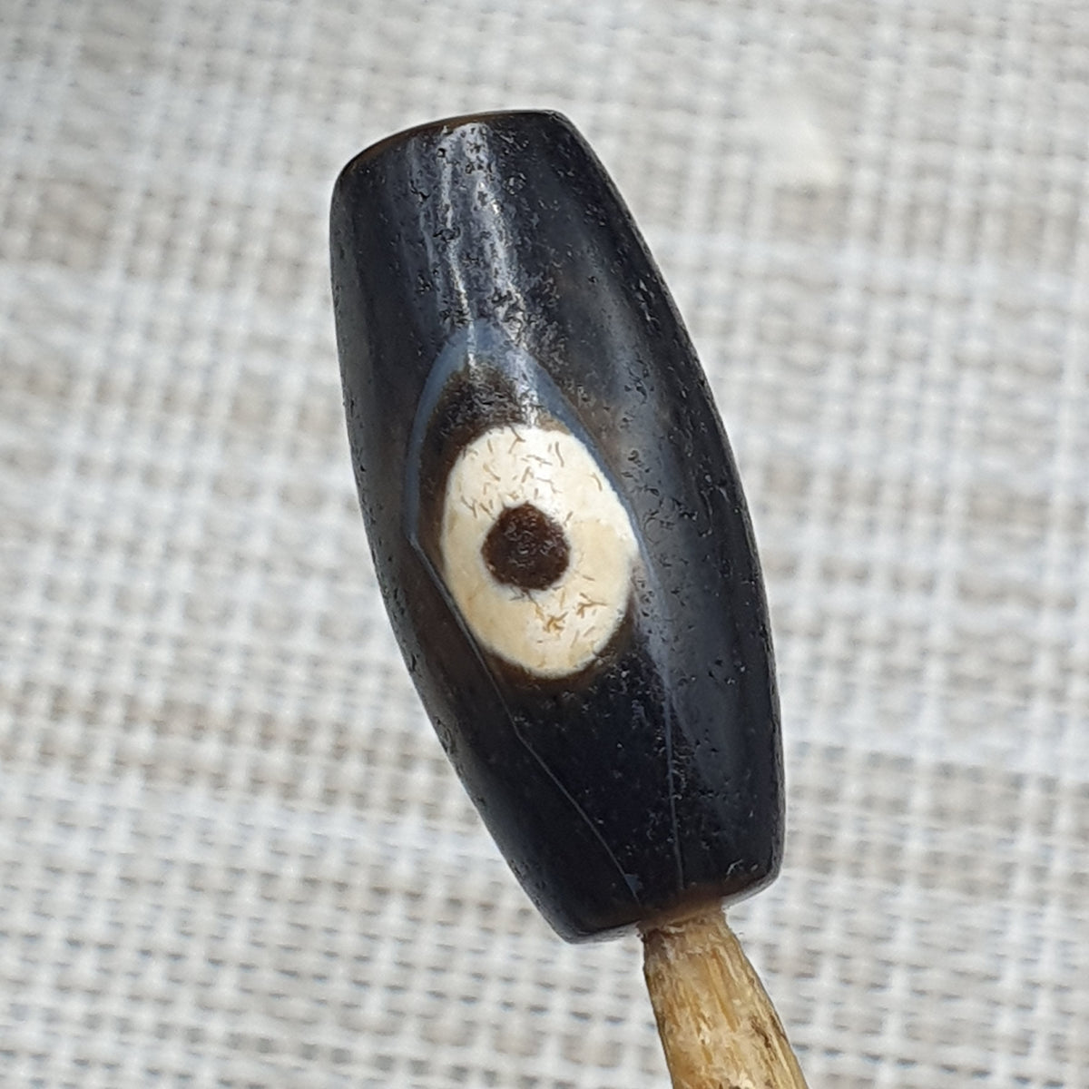Amulette tibétaine vintage perle d'agate œil de Dzi de l'Himalaya