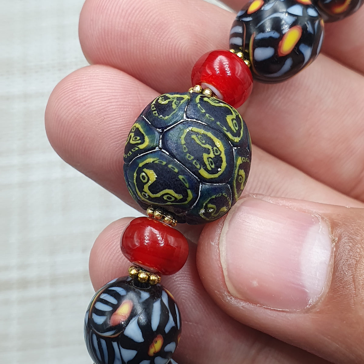 Vintage Venetian Style Glass & Venetian WhiteHeart Glass Beads Necklace