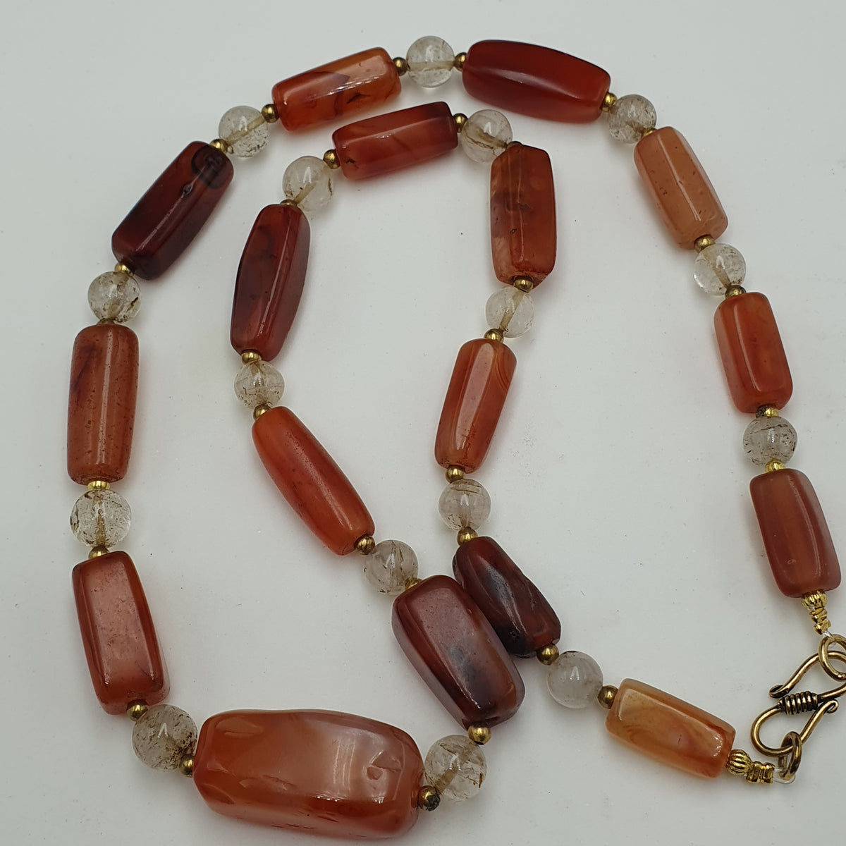 Collier de perles de cornaline ancienne et d'agate avec quartz de l'Himalaya, originaire du Mali (Afrique)