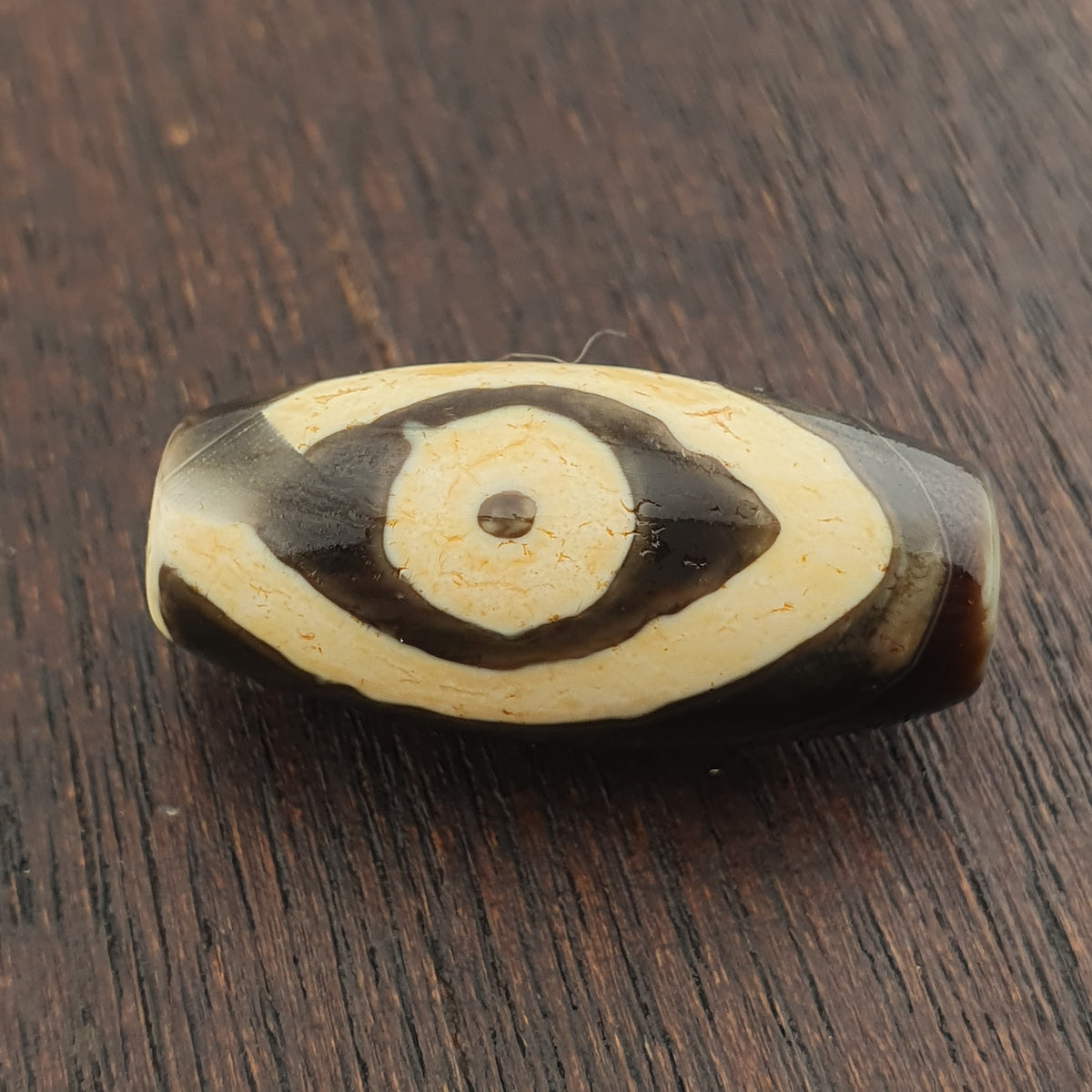 Amulette œil de Dzi en perles d'agate tibétaine de l'Himalaya vintage