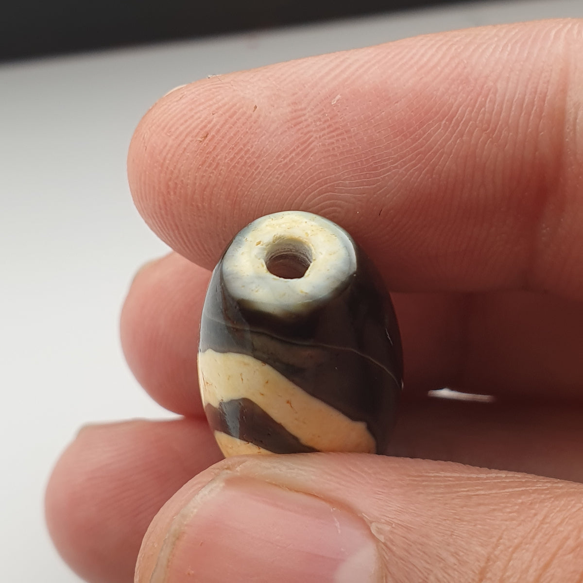 Amulette œil de Dzi en perles d'agate tibétaine de l'Himalaya vintage