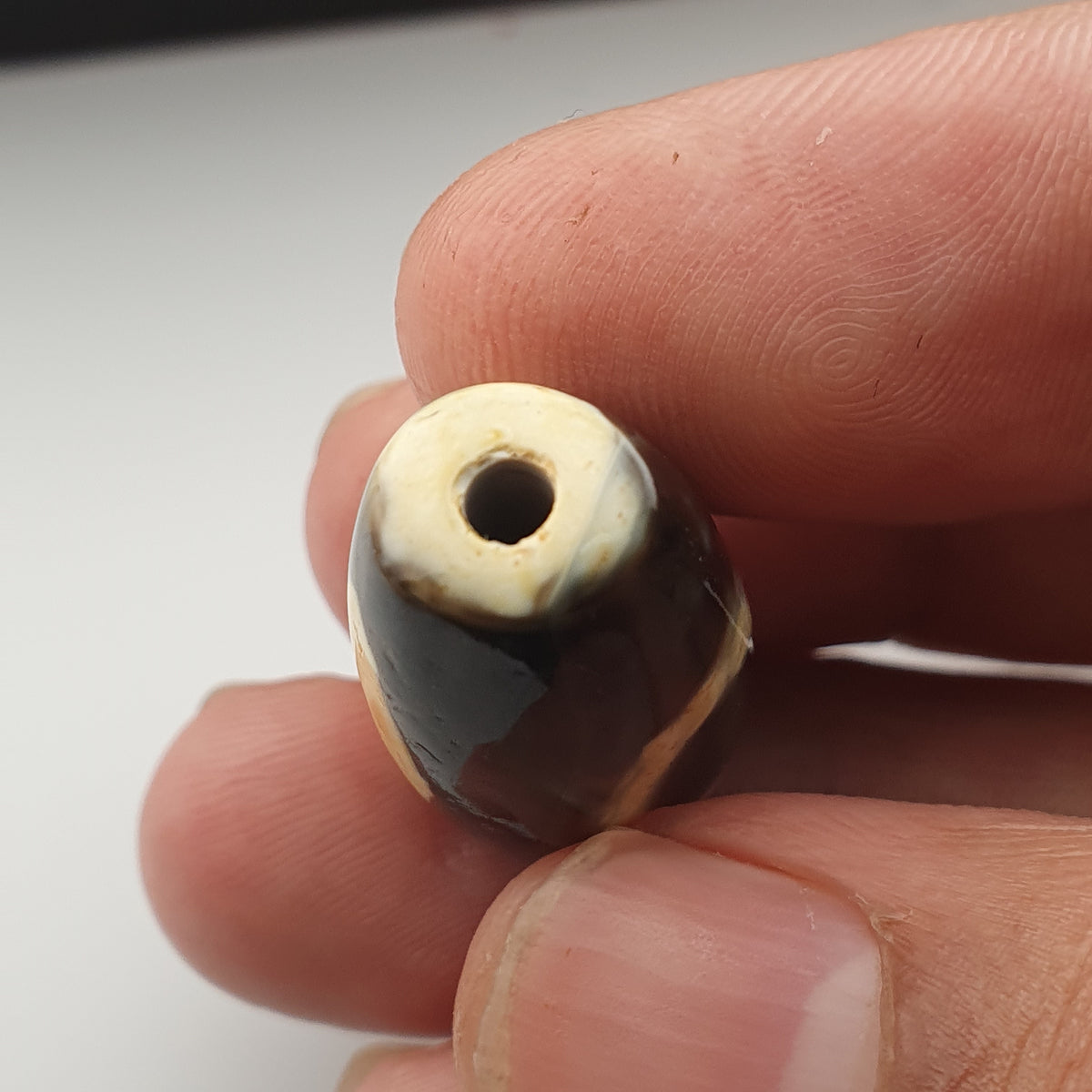 Amulette œil de Dzi en perles d'agate tibétaine de l'Himalaya vintage