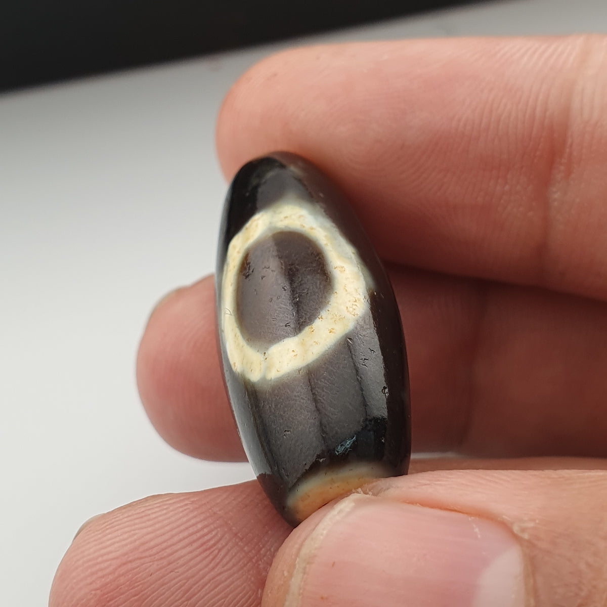 Amulette œil de Dzi en perles d'agate tibétaine de l'Himalaya vintage