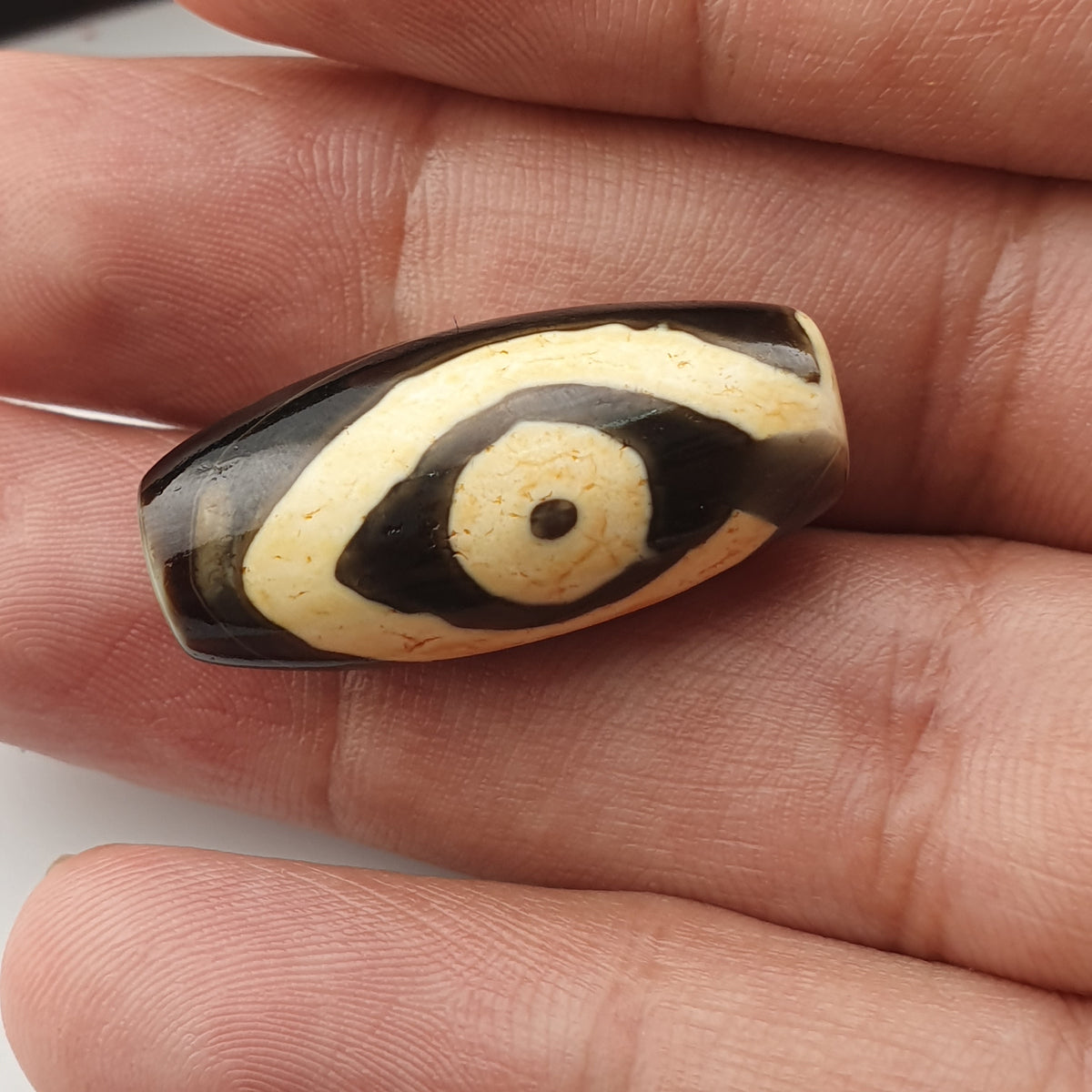 Amulette œil de Dzi en perles d'agate tibétaine de l'Himalaya vintage