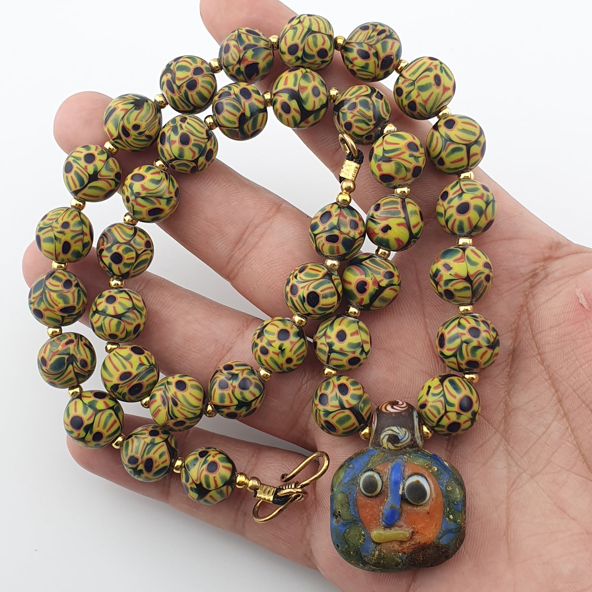 Perles de verre œil de style vénitien vintage et perles de verre visage ancien