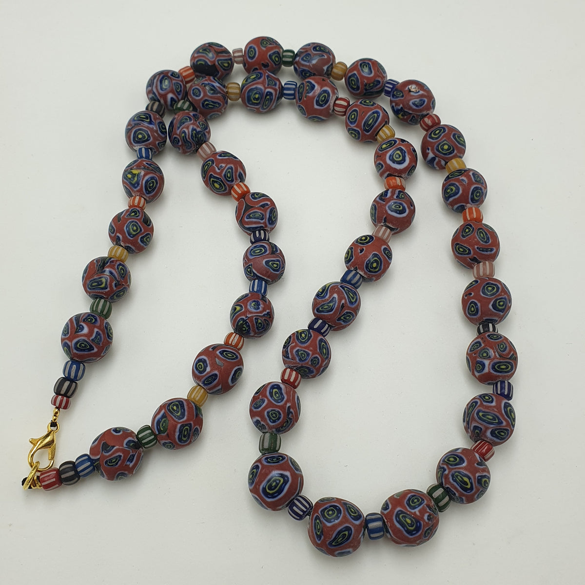 Collier de perles de verre vintage style vénitien
