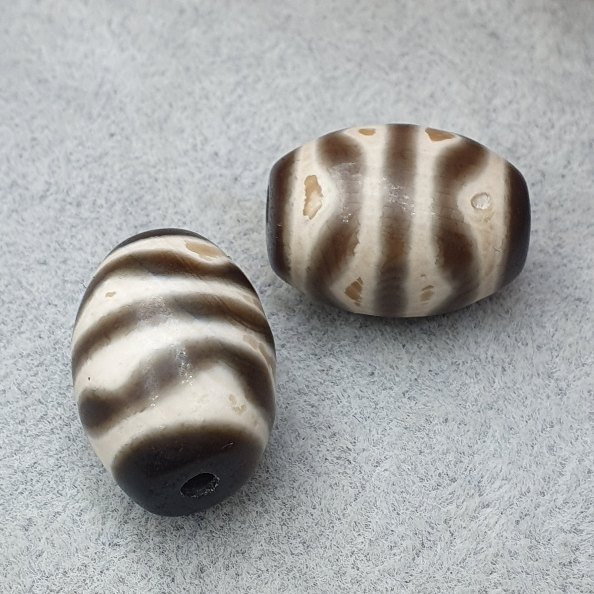 Vintage Himalaya Tibet Achate Streifenmuster Dzi Perlen Amulett 2er Set