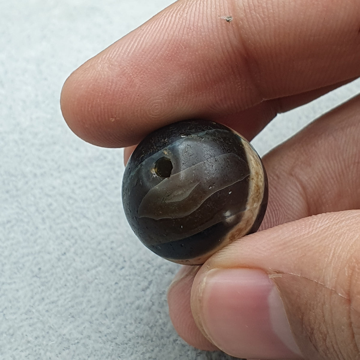 Perle Dzi œil de Suliemani à 1 ligne en agate, amulette tibétaine de l'Himalaya, ancienne