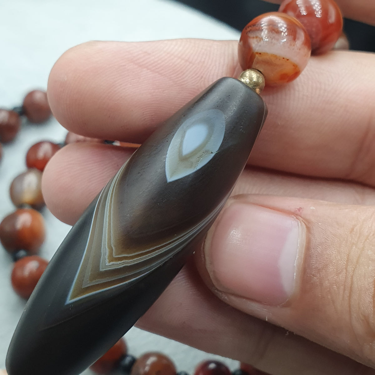 Collier de perles antiques en agate Suliemani naturelle et en agate Cornaline