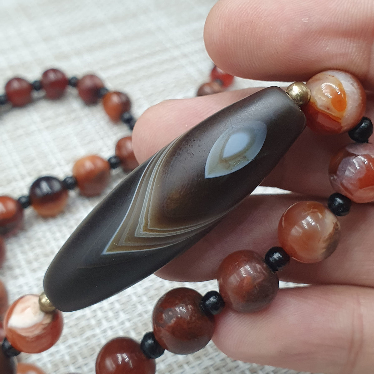 Collier de perles antiques en agate Suliemani naturelle et en agate Cornaline
