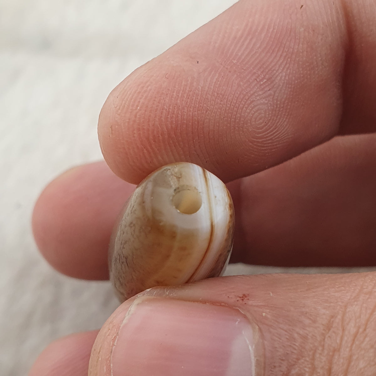 Amulette tibétaine vintage perles d'agate Suliemani à l'œil naturel