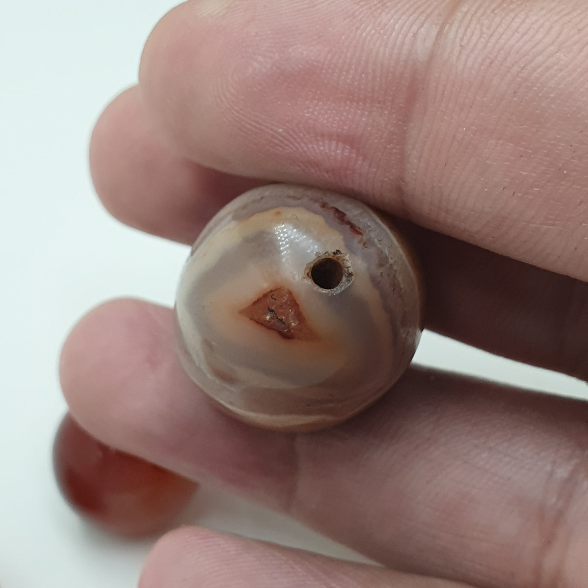 Lot de 4 perles vintage en agate cornaline naturelle motif "yeux"