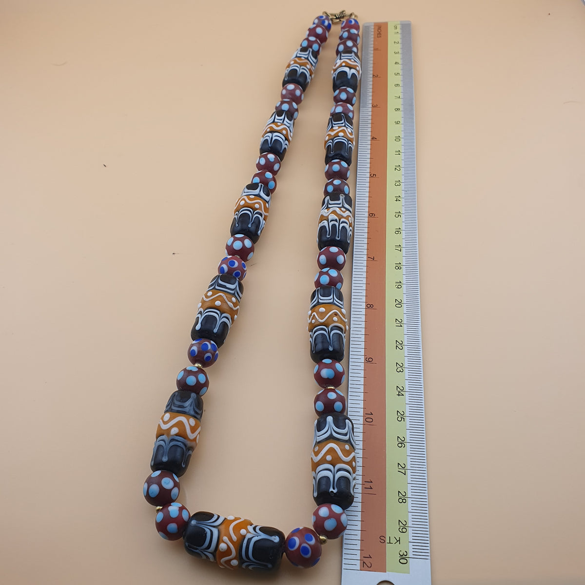 Collier de perles en verre de style vénitien vintage Furet et yeux 61 cm
