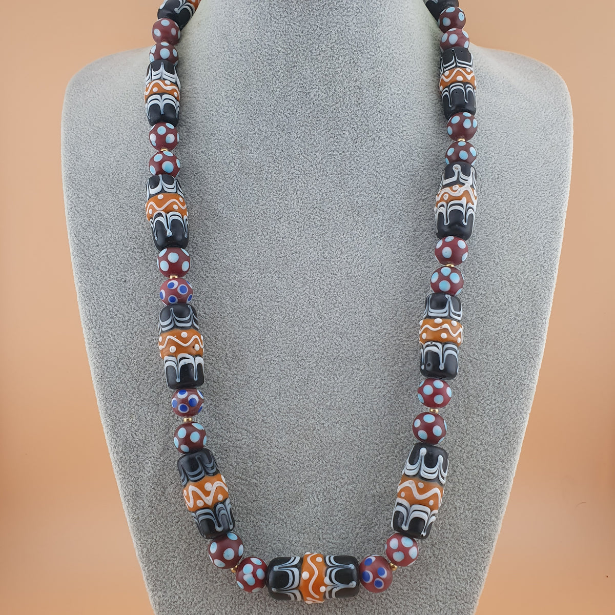 Collier de perles en verre de style vénitien vintage Furet et yeux 61 cm
