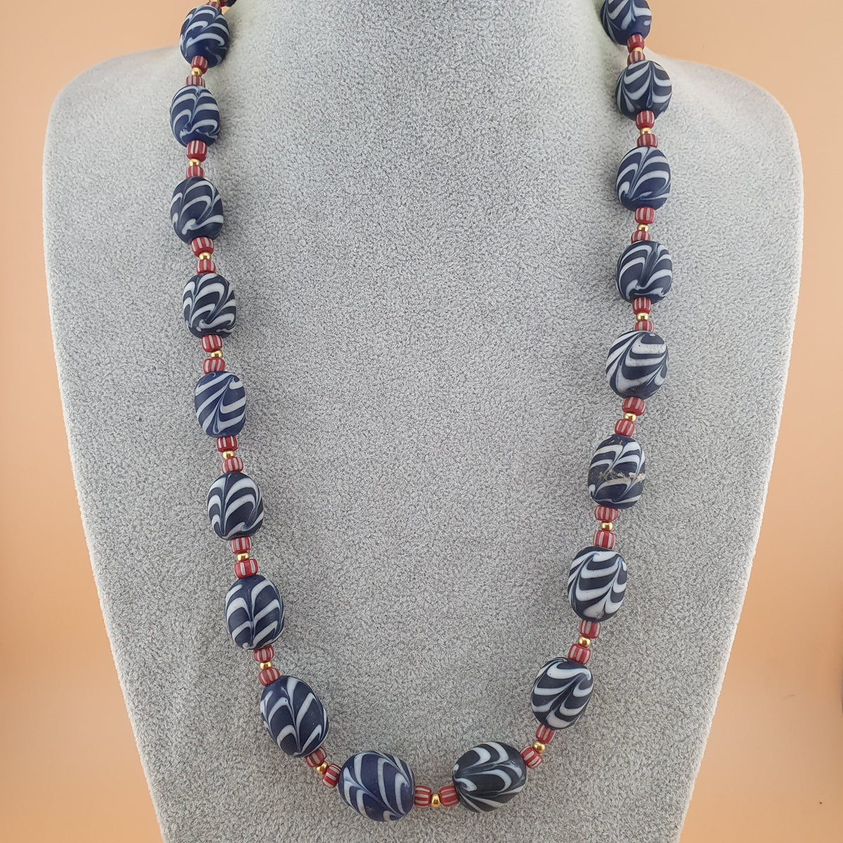 Vintage Venetian Style Feather Desgin Glass Beads Necklace 24 inches long