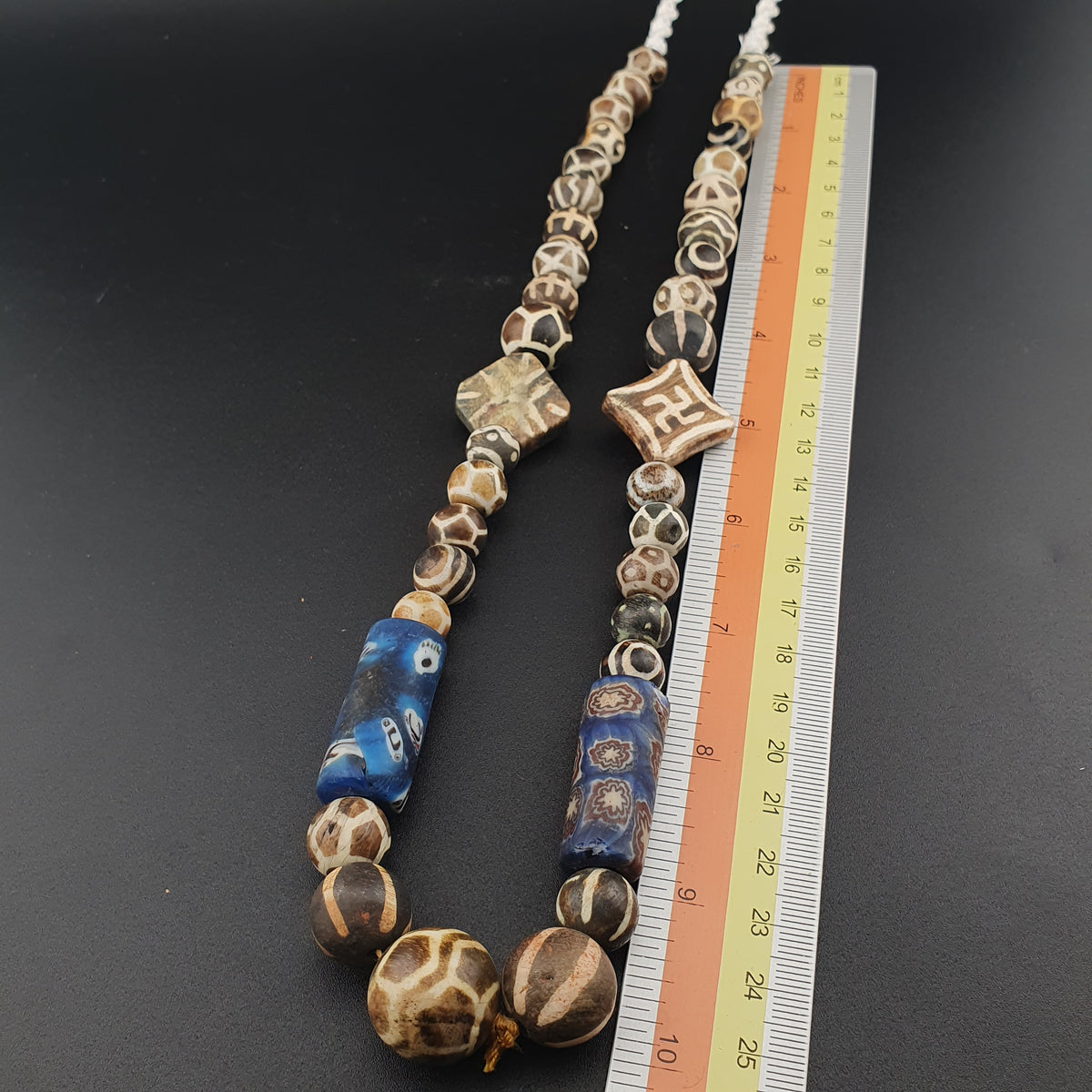 Mélange vintage perles asiatiques africaines PumtekPyu et verre 20 pouces