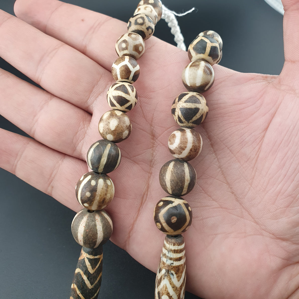 Vintage Asian & African Pumtekpyu , Glass beads Necklace 20inches Long