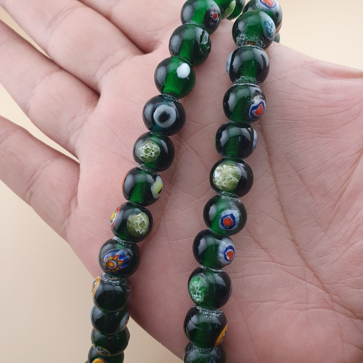 Vintage African Eyes Green Glass Beads Necklace 22 inches
