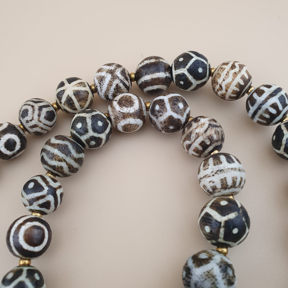 Antique Burmese Pumtek Pyu Petrified Wood Beads Necklace 24 inches 11-19mm Beads Size